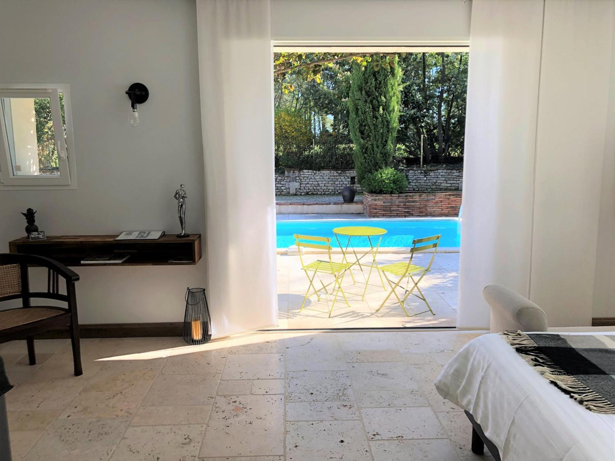 Le Logis De La Brumanderie - Saintes Fontcouverte  Room photo